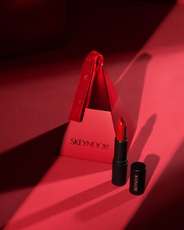 SKEYNDOR  Red Lipstick Special Gift